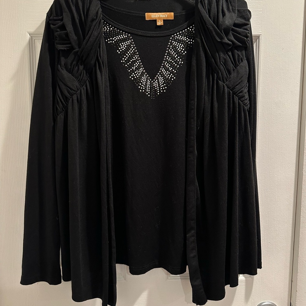 Ellen Tracy Women’s Top & Cardigan - Picture 2 of 7